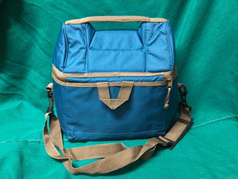 Geleira azul e castanha