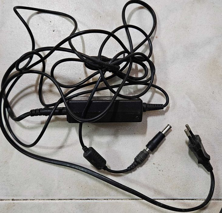 LG Display (19.5 Inches)64284591271041122