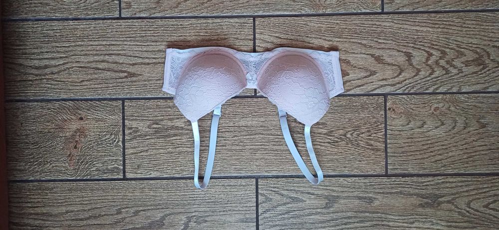 Różowy biustonosz Janina r. 80 B push up