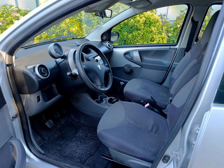 Peugeot 107 1.0  gasolina