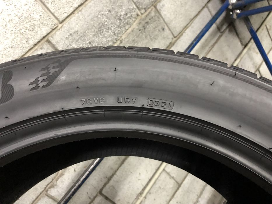 Літня шина 275/45 R21 (110Y) BRIDGESTONE
