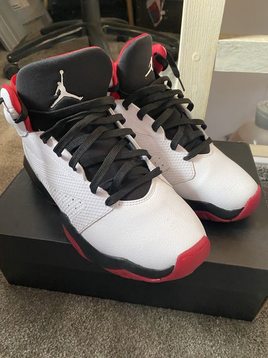 Jordan Retro rozmair 42