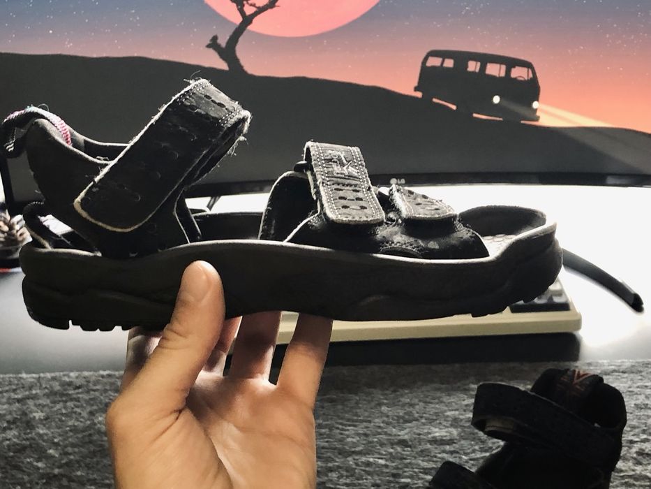 Босоніжки Reebok 23 см 36 розмір