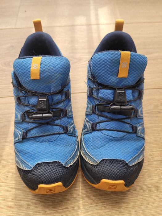 Buty chłopięce firmy Salomon rozm. 34