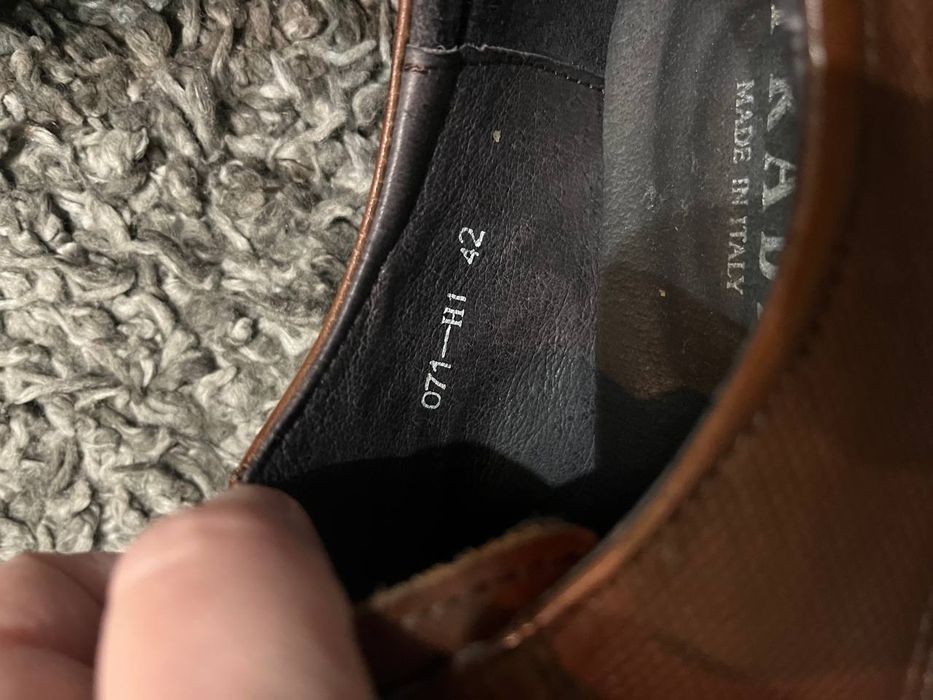 Туфлі мешти Prada