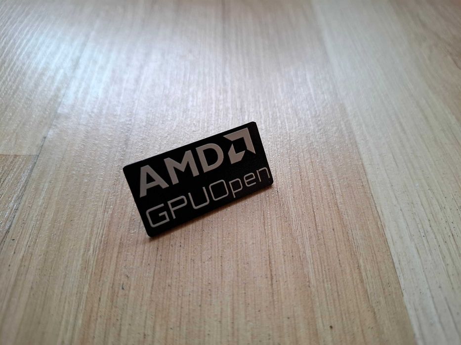 Zestaw dwóch przypinek pinów AMD Official Developer Pin Pack