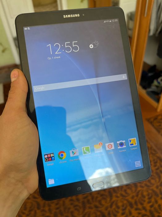 Samsung galaxy tab E 3G в робочому стані