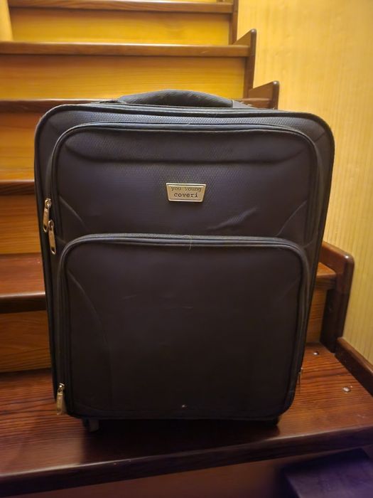 Чемодан с дефектом за 450 грн