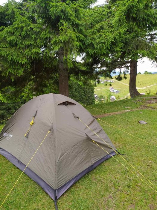 Продам намет двомісний Terra Incognita Alfa 2 б/у