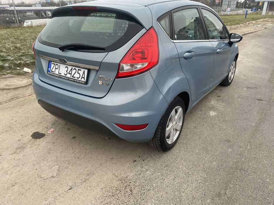 Ford Fiesta mk7 125tys 09r.benzyna Klima,Alufelgi,Idealne na miasto