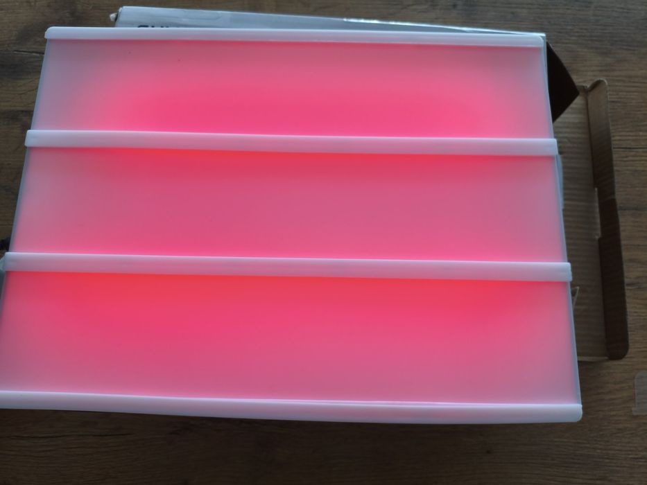 Light box. Nowy. Sterowany pilotem.