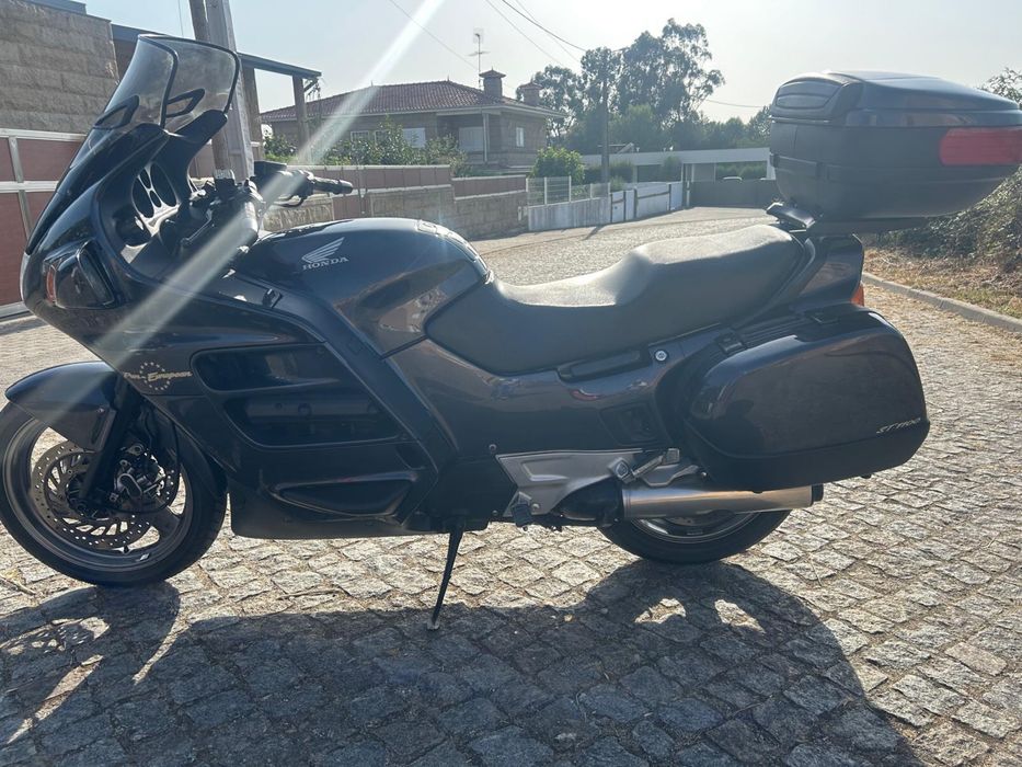 Honda pan european st 1100
