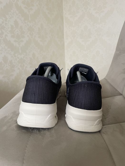 Кросівки Sketchers