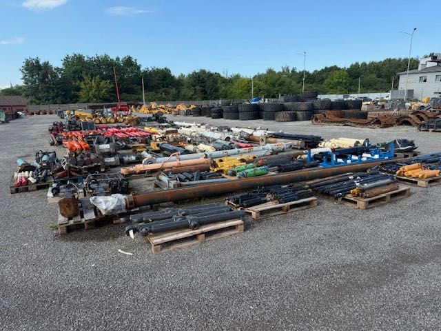 siłownik hydrauliczny nowy do wiertnicy