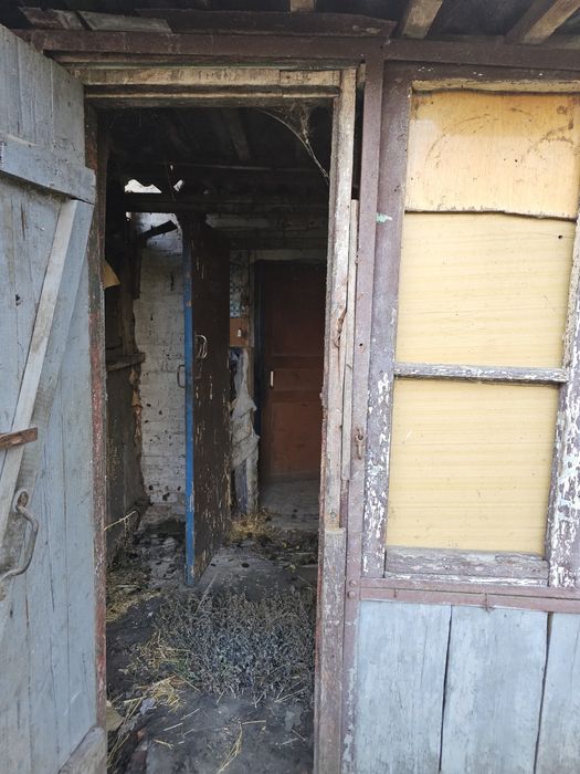 Продам пол-дома,в с. Борки, за Мерефой, статус квартиры