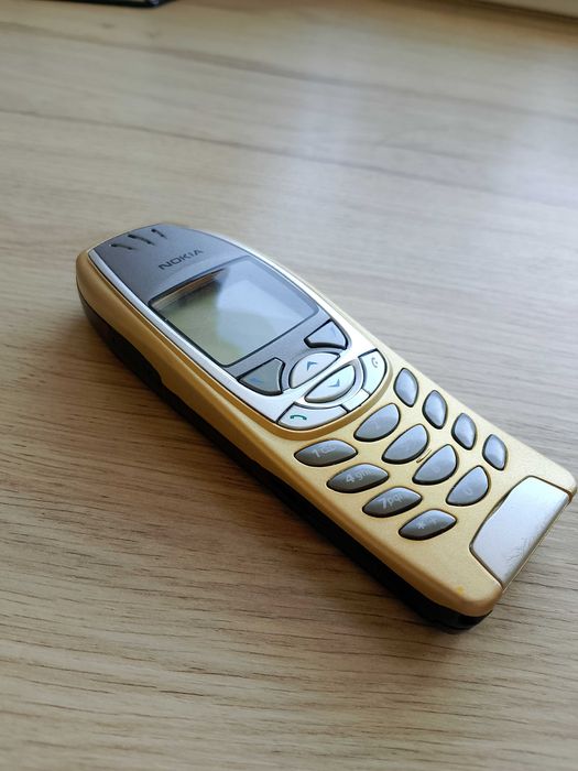 Telefon Nokia 6310i
