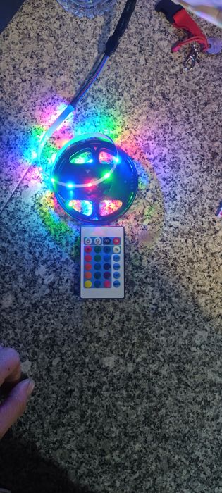 Selling 2-meter RGB LED with remote control, used in TVs and furniture64550997458691124