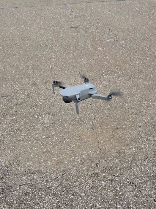 DRONE DJI mini usado