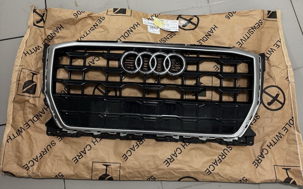 Grelha Frente Audi Q2 (GA) 2024
