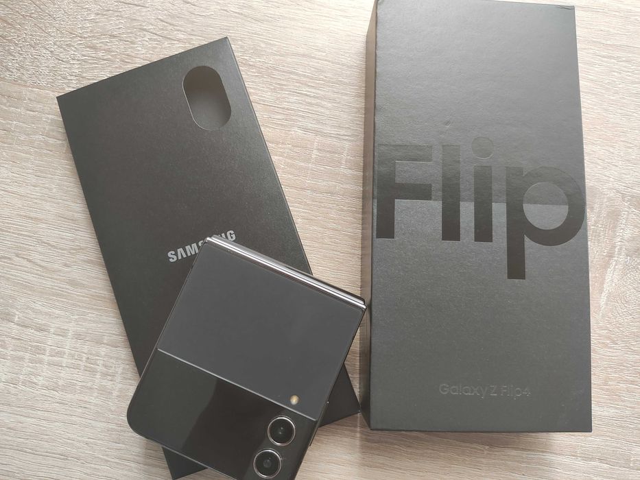 Piękny! FLIP 4 5G 512 GWARANCJA!!!