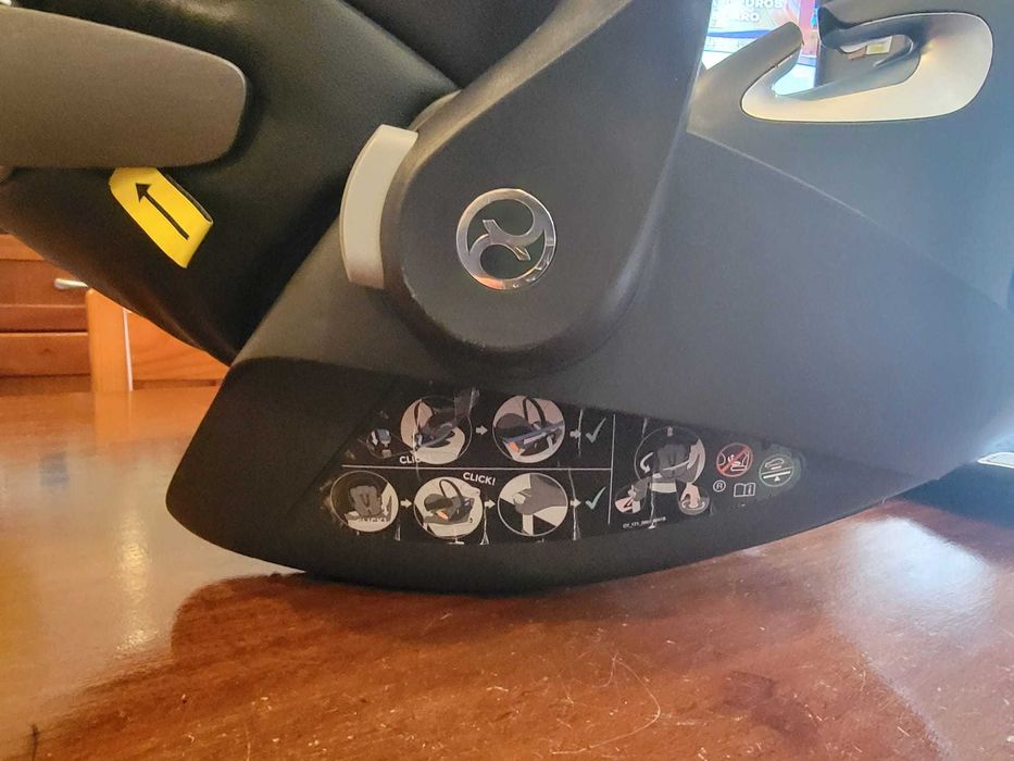 Ovo Cybex Cloud Z i-size “Ferrari”