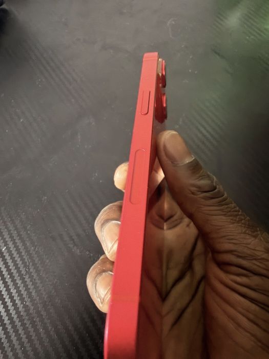 iPhone 14 (PRODUCT) RED 128GB – Apenas eSIM – Como Novo