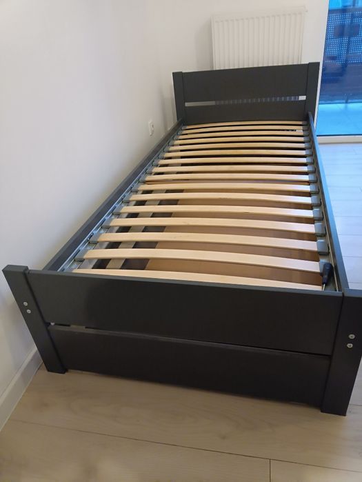 Łóżko pojedyncze 90x200