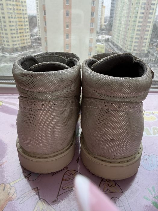 Продам дитяче взуття