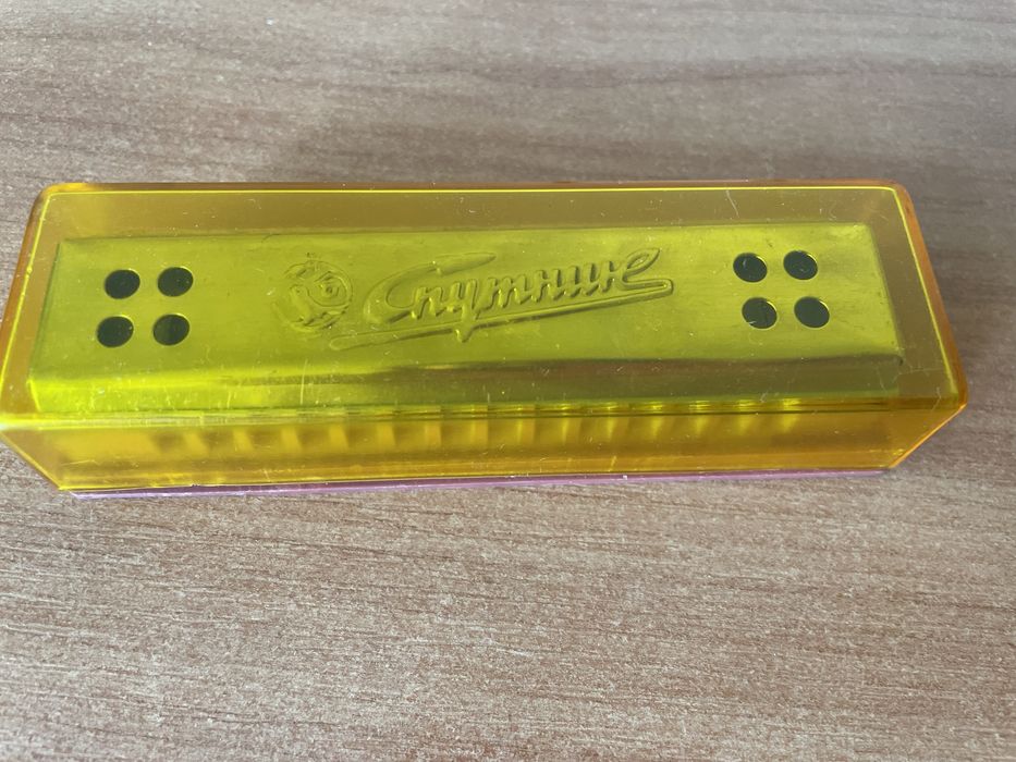 Губна гармошка «спутник»