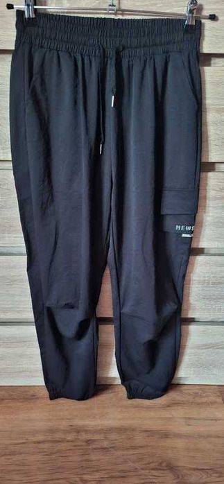 Czarne spodnie dresowe bojówki L/XL 40/42 cargo wysoki stan