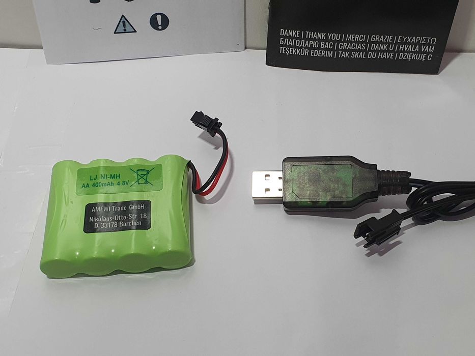 Akumulator AMEWI 4,8v 400mAh +ladowarka do zabawek sterowanych