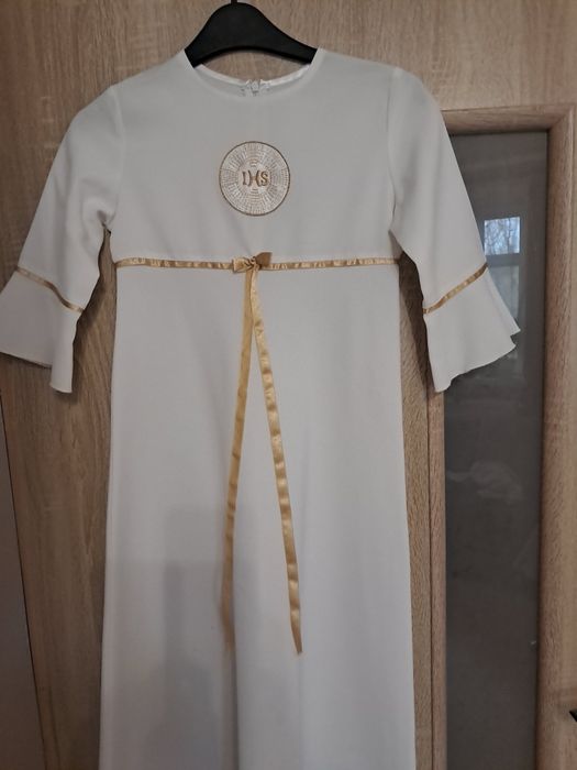 Sprzedam albę komunijną