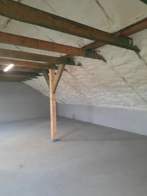 PIANA-CELULOZA,ocieplenia pianą PUR,wdmuchiwanie celulozy, wełny