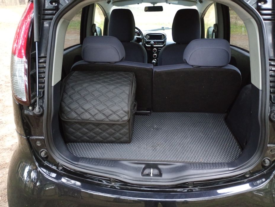 Peugeot ION электромобиль