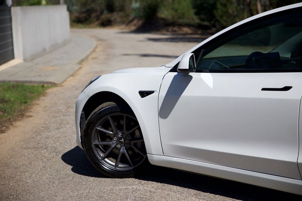 Tesla Model 3 Standard Range Plus foto 4