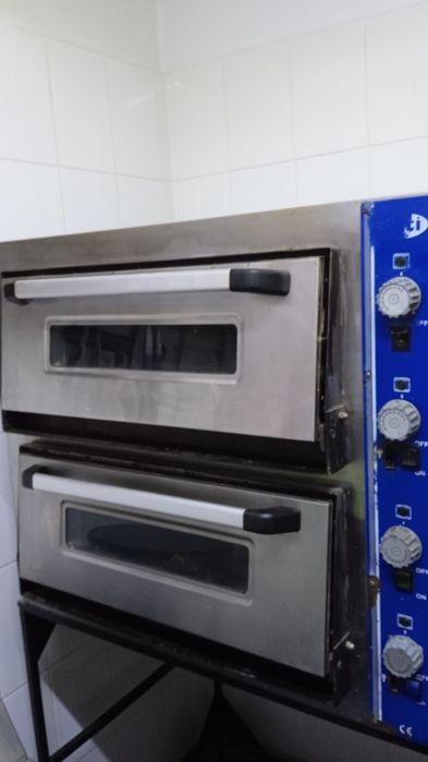 Піч італійська, випічка піци. 380 Вт - 3 фази.
