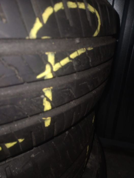 Opony 195/65 R15 T Continental BRAVURIS 5 HM

Sprzedam opony jak na zd