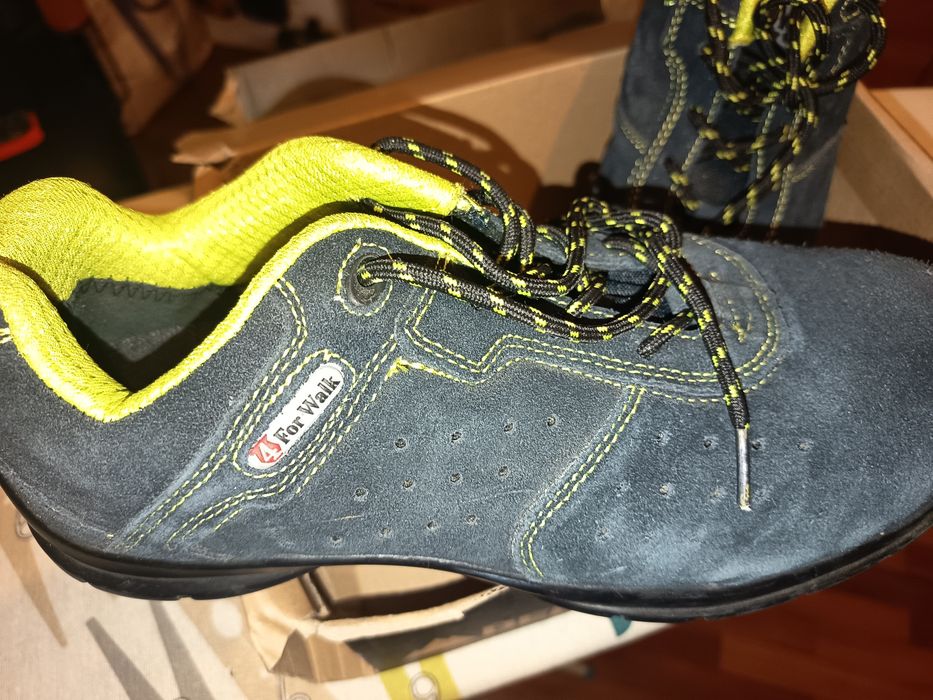 Botas com biqueira de aço