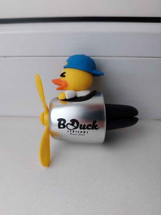 Pilot - Освіжувач в салон автомобіля. Стильний подарунок. Аромат.