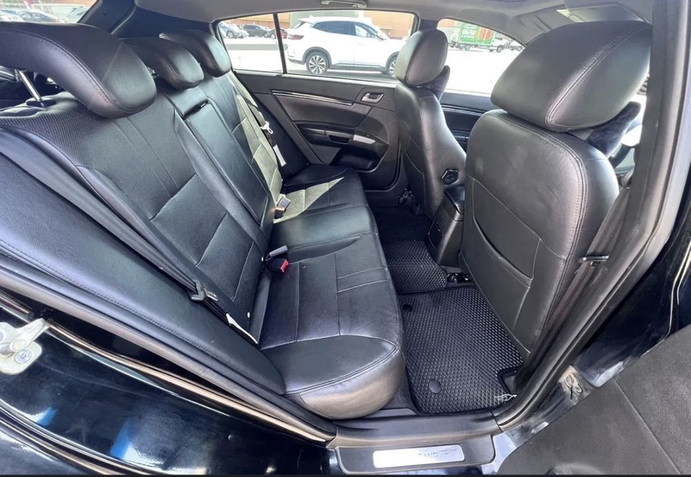 Geely Emgrand EC7-RV 2013