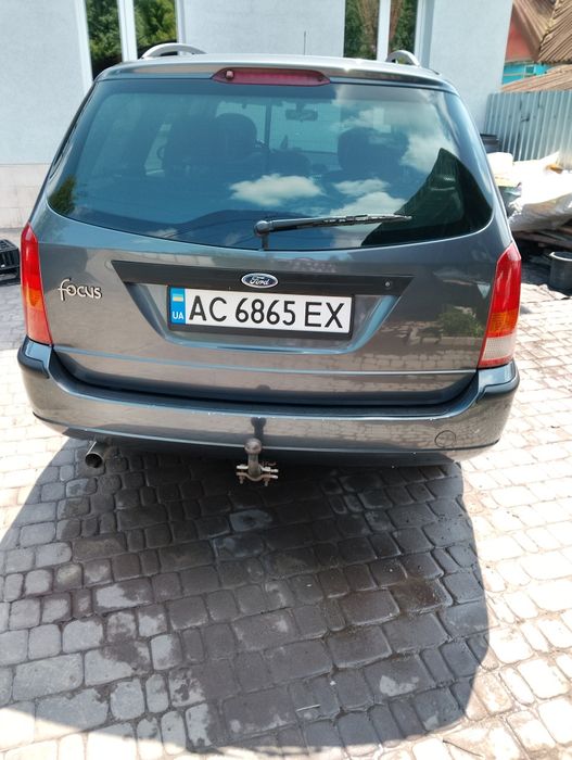 Продам ford focus 2004 бензин16