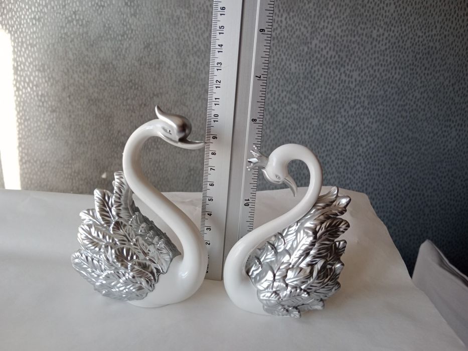 Topper tort weselny łabędzie