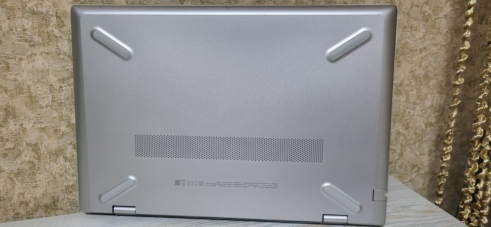 Hp pavilion 14" (core i3 10gen. 8gb. ssd 256gb)