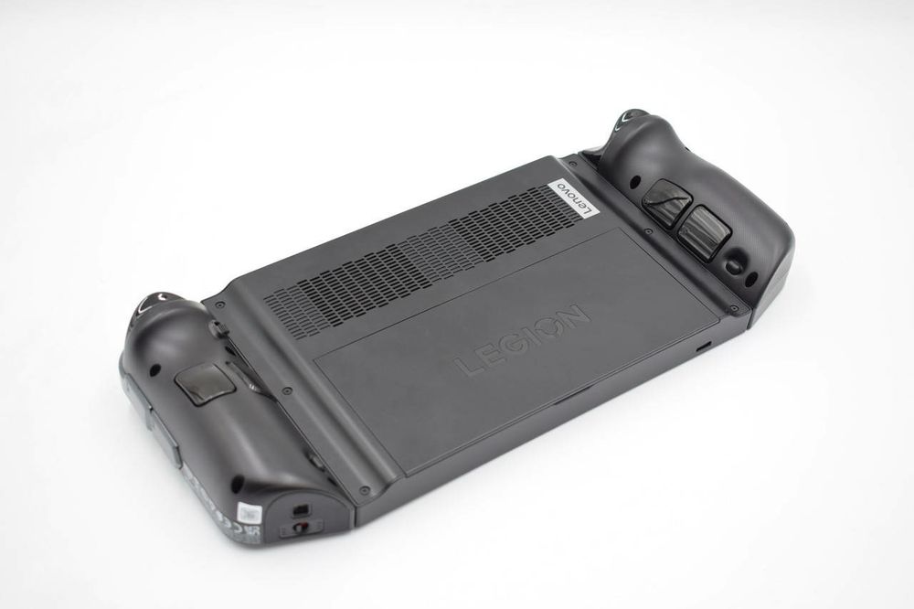 Топовая Игровая консоль Legion Go 1Tb + Doc station