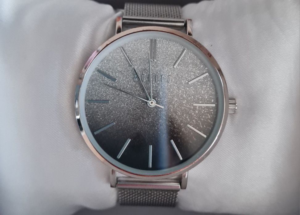 Наручные часы Mohito