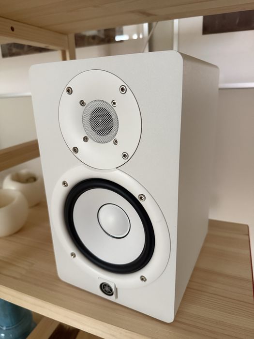 Par de monitores Yamaha HS5 brancos como novos + caixas