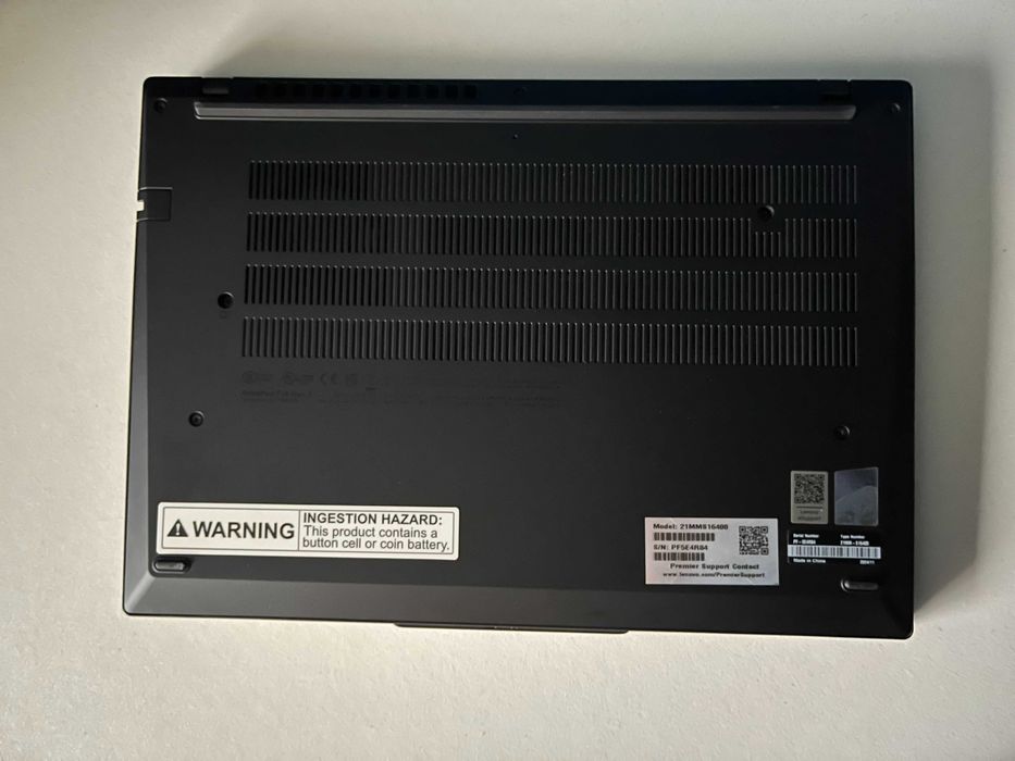 ThinkPad T14 Gen 5 - Intel Ultra 5 135U/32GB/512GB/Garantia