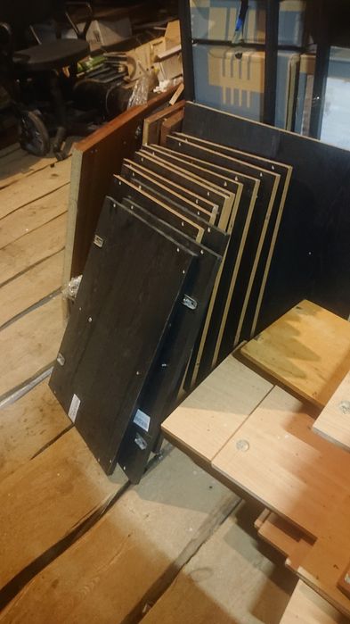 Из ДСП листы, полки, столешницы,для кухни дверцы