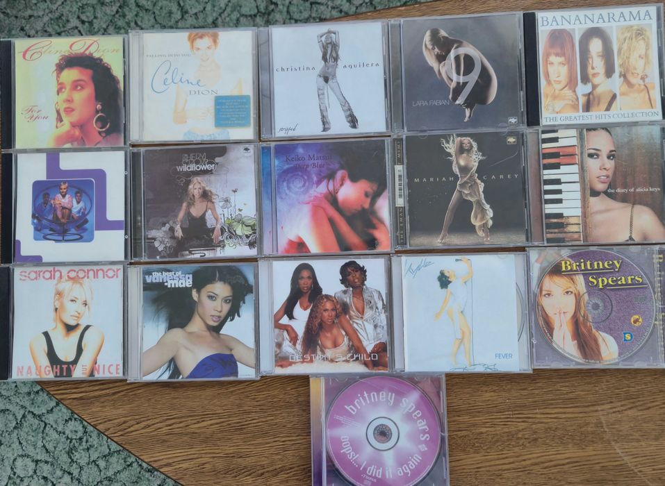 Продам колекцію фірмових CD - дисків, 85 штук.