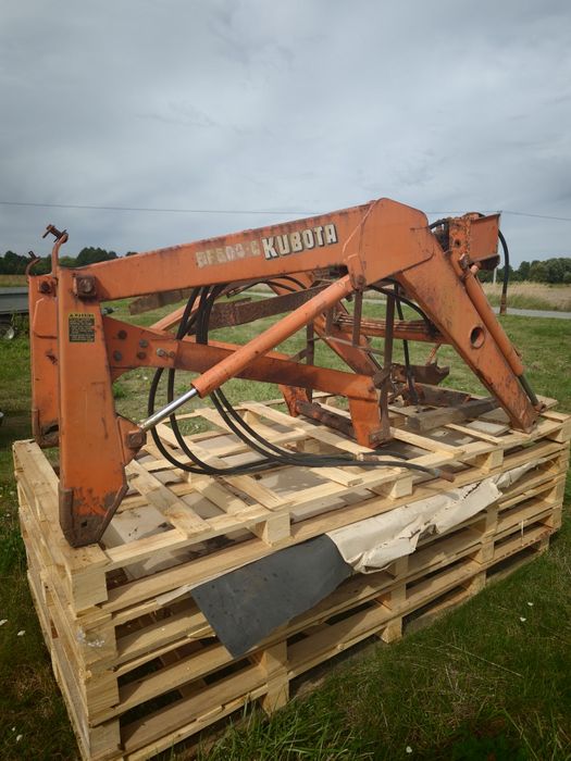 Tur Ładowacz czołowy oryginalny Kubota BF500-C z mocowaniami